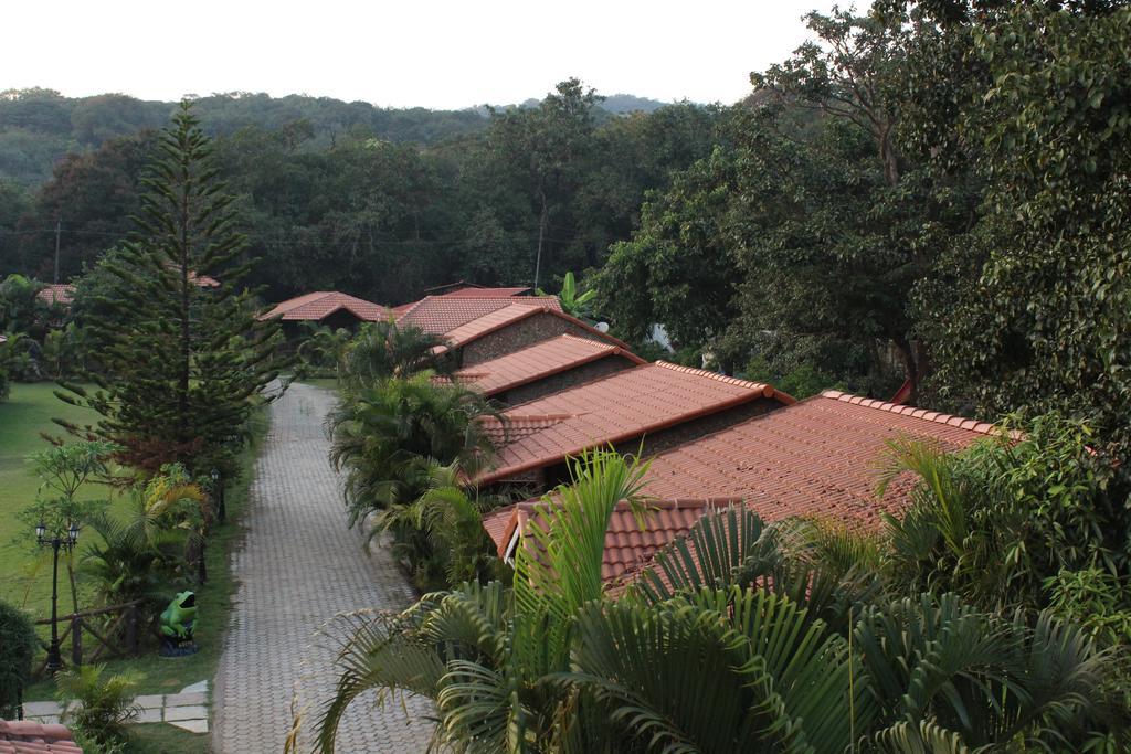 Shangri La Jungle Village Molem Exteriör bild